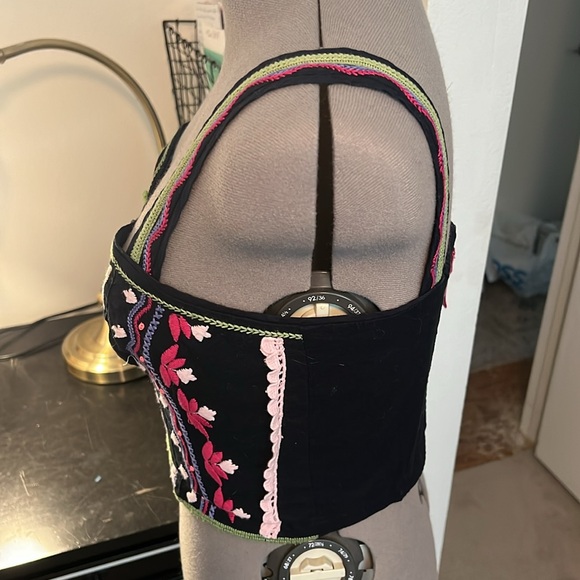 Anthropologie Embroidered Cropped Top - Picture 2 of 11